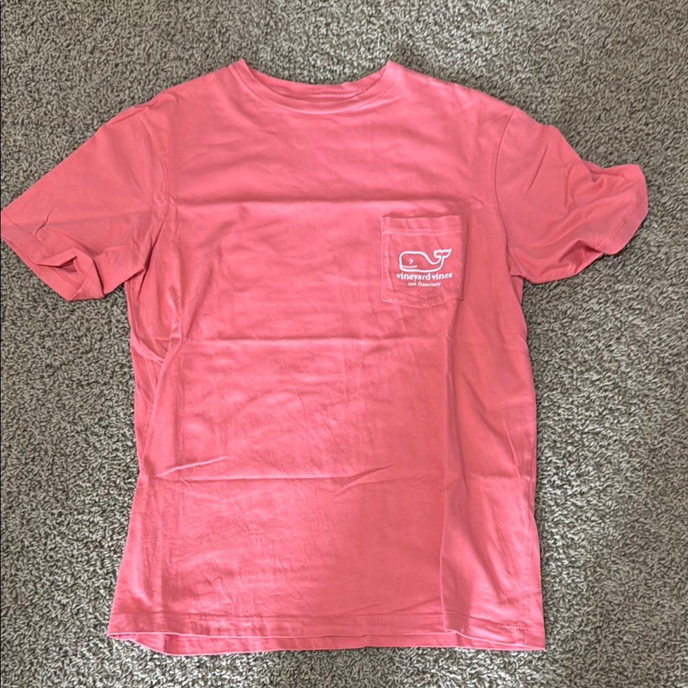 Vineyard Vines Men’s Pink T-Shirt